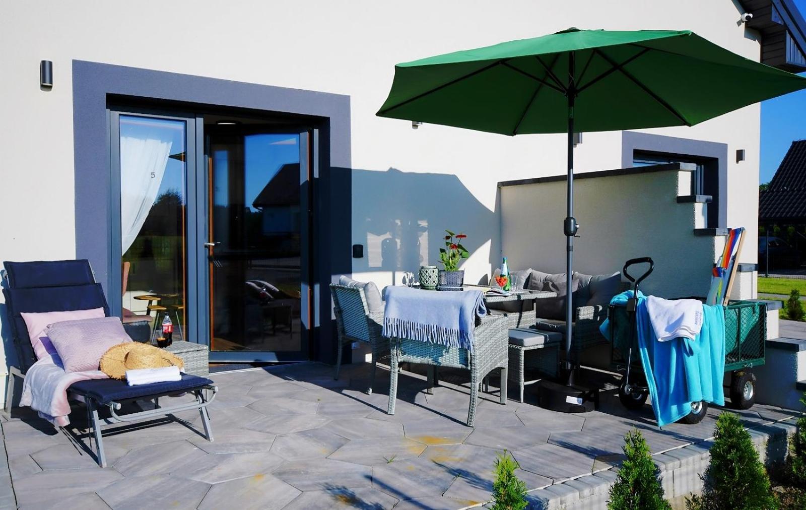 Sunshine - 650 Metrow Od Plazy Apartment Mielenko