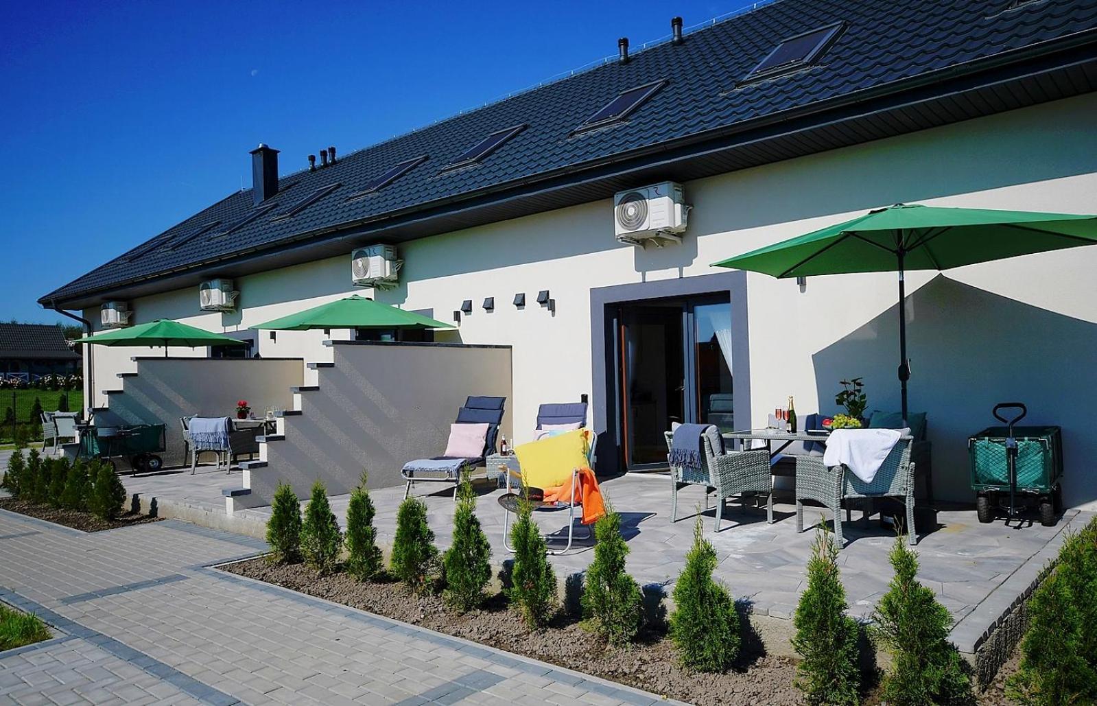 Sunshine - 650 Metrow Od Plazy Apartment Mielenko